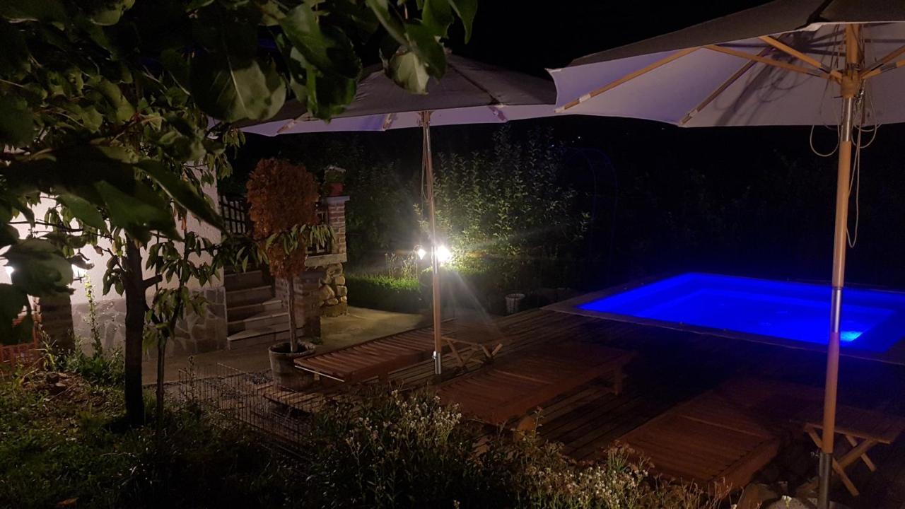Къща За Гости Каза Роза - Swiss Style Chalet Casa Rosa Guest House Kjustendil Exteriér fotografie