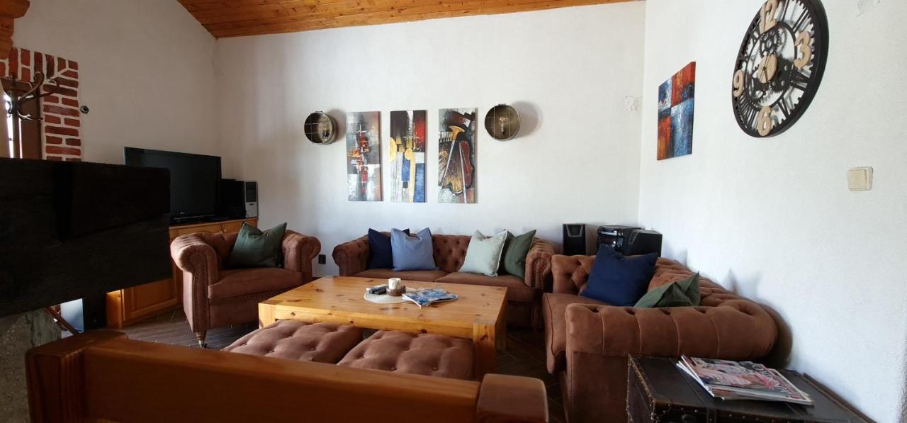 Къща За Гости Каза Роза - Swiss Style Chalet Casa Rosa Guest House Kjustendil Exteriér fotografie