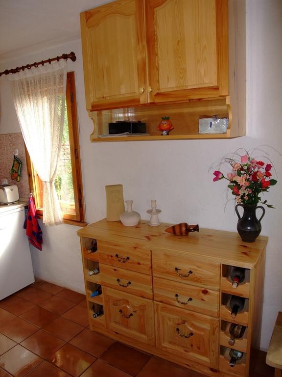 Къща За Гости Каза Роза - Swiss Style Chalet Casa Rosa Guest House Kjustendil Pokoj fotografie